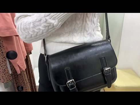 ❤️ Публичная мастурбация молоденькой сучки ФералБерри с дилдо в примерочной ❤️❌ Порно фб на нашем сайте ️